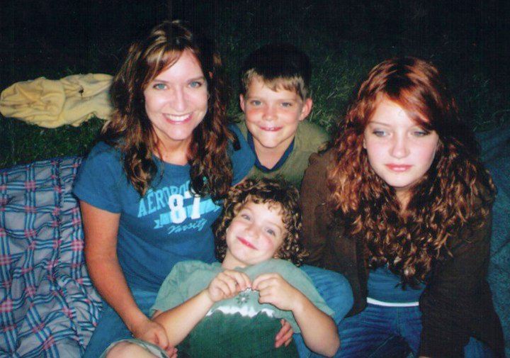 23865_358928154293_4185354_n